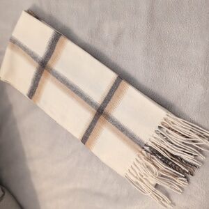 Cashmink V.FRASS scarf